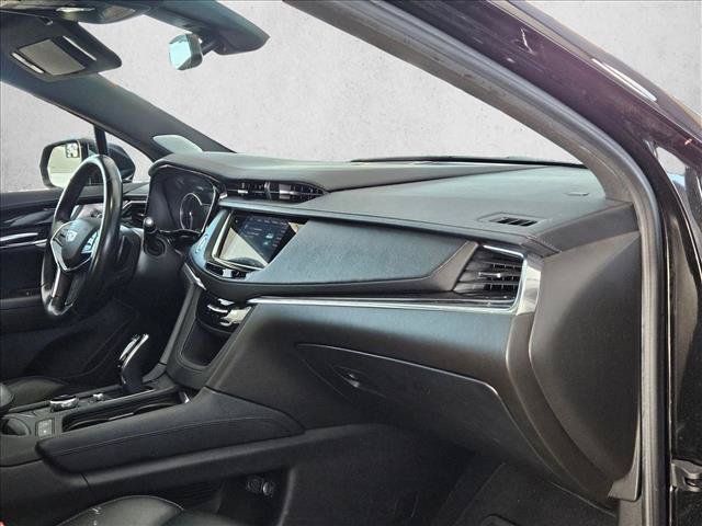Used 2023 Cadillac XT5 Premium Luxury AWD/4WD image 15
