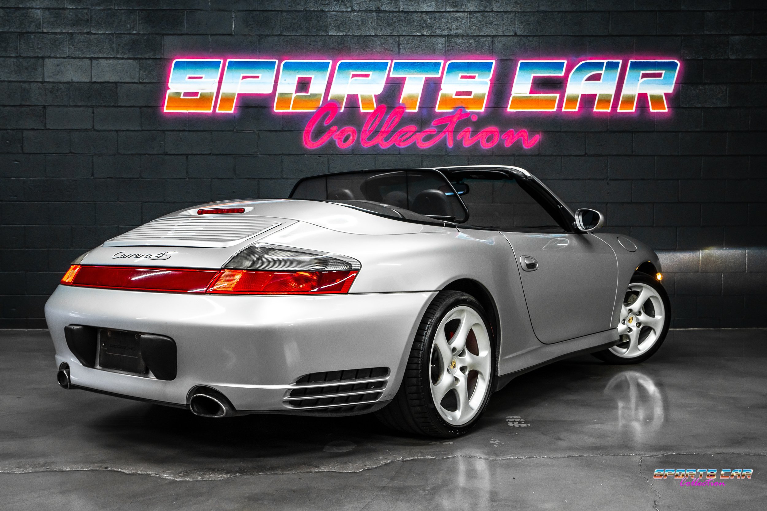 Used 2004 Porsche 911 Carrera 4S AWD/4WD image 8