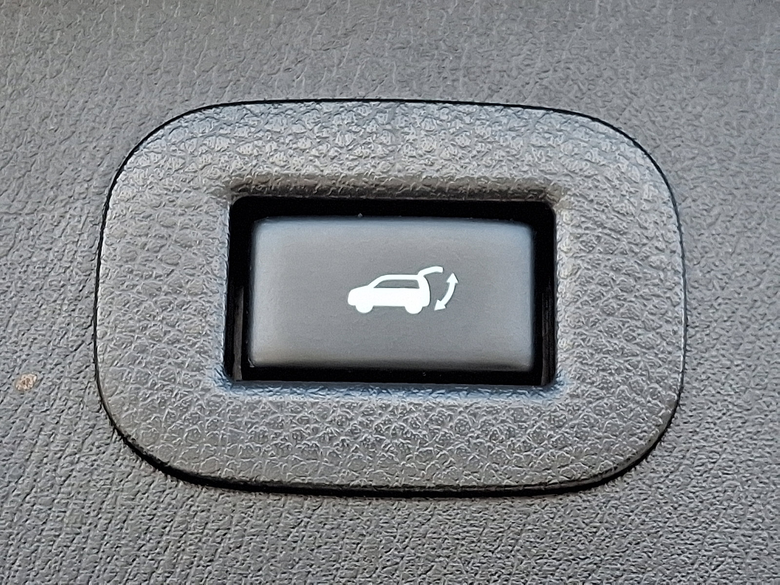 Used 2019 INFINITI QX80 Luxe image 35