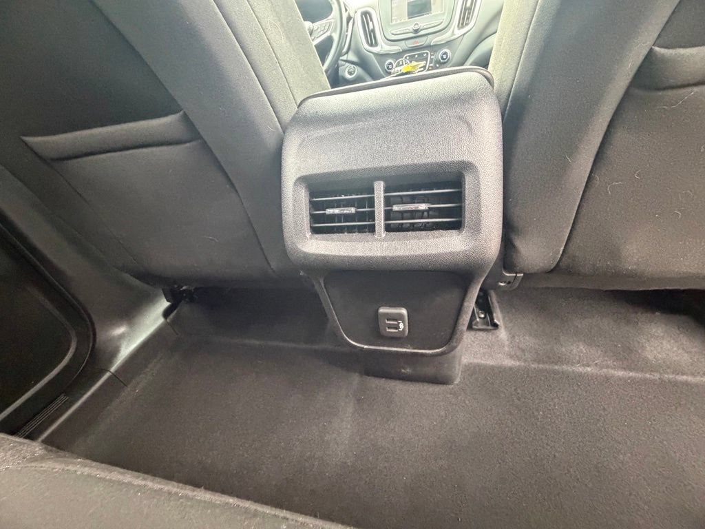 Used 2019 Chevrolet Equinox LT AWD/4WD image 40