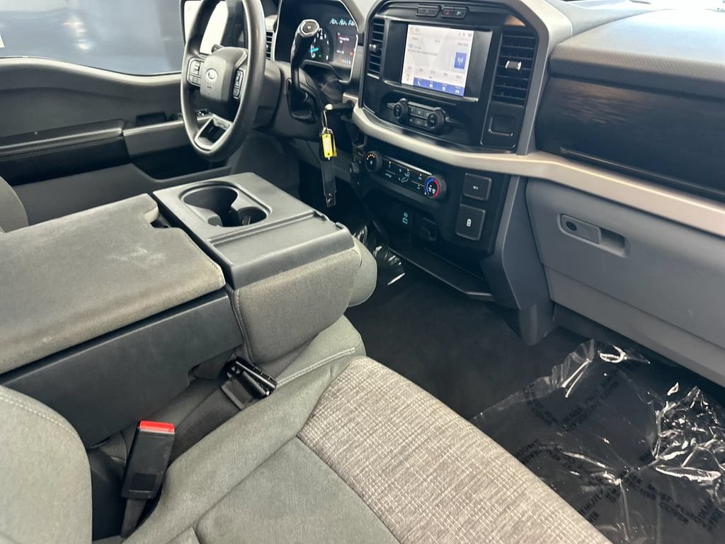 Used 2023 Ford F150 XLT AWD/4WD image 14