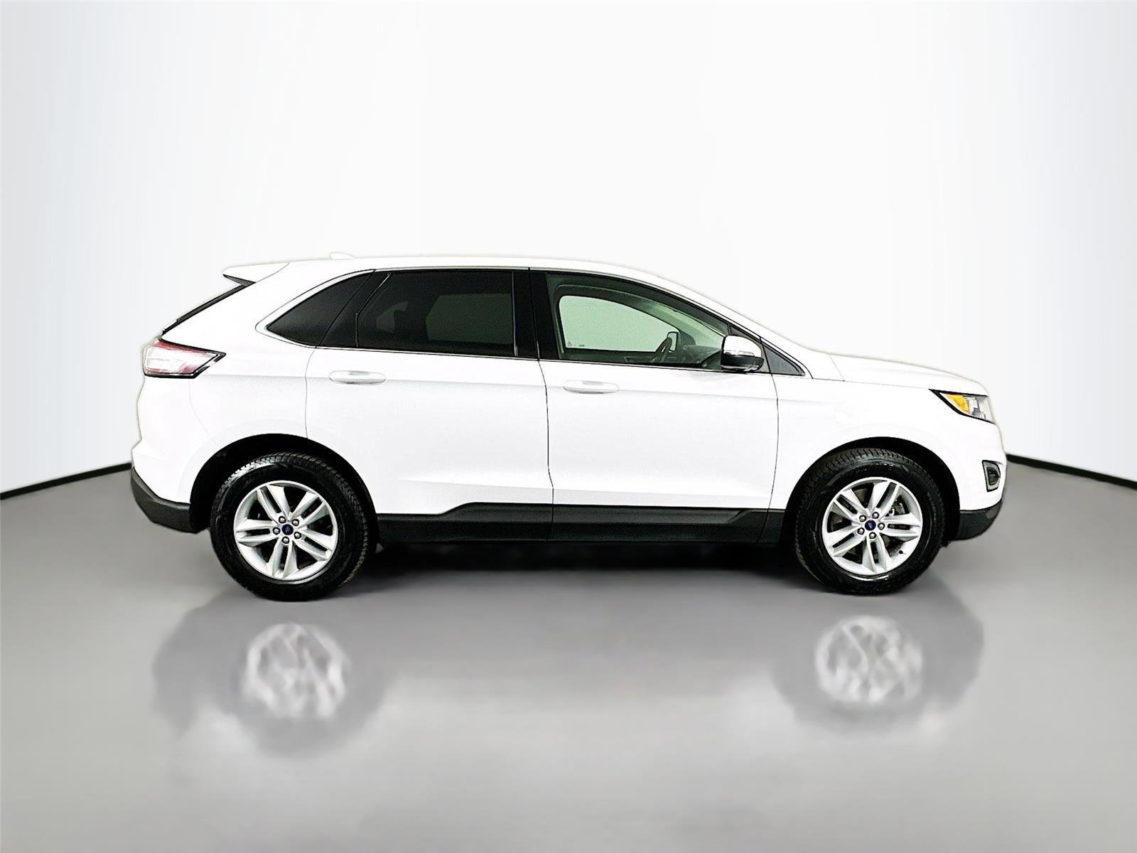 Used 2017 Ford Edge SEL w/ Equipment Group 201A image 16