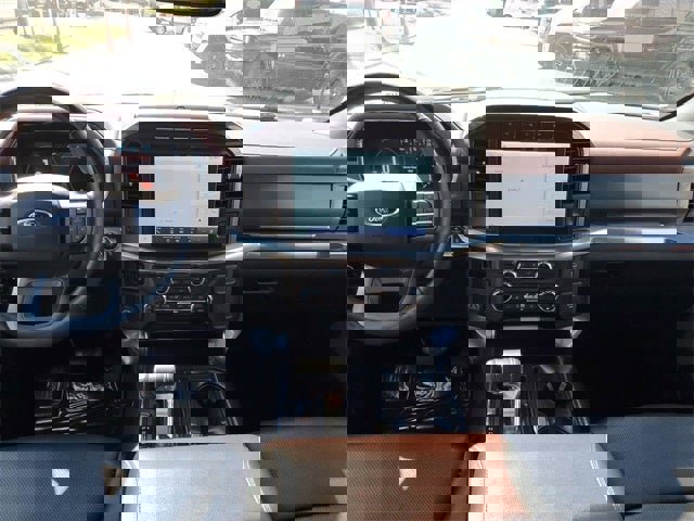 Used 2022 Ford F150 Lariat w/ Equipment Group 502A High image 52