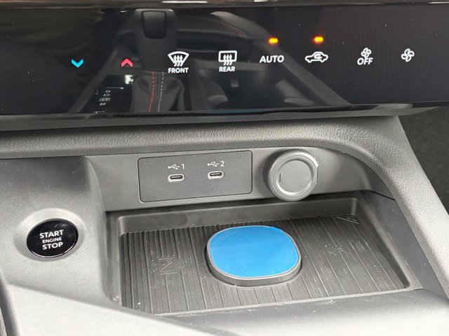 New 2027 Nissan Sentra SR w/ Floor Mat Package FWD image 21