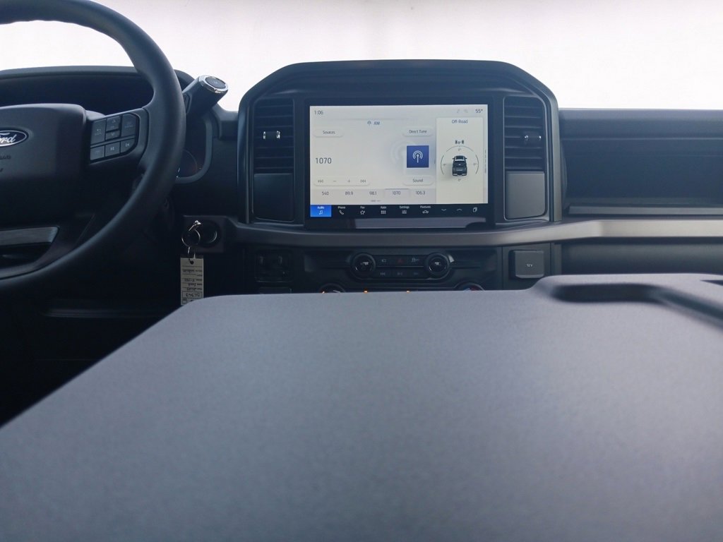 New 2025 Ford F150 XL w/ Equipment Group 103A High image 11