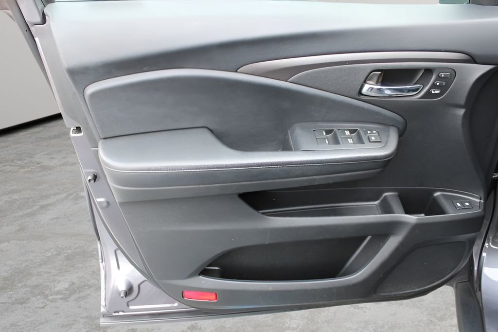 Used 2020 Honda Pilot EX-L image 19