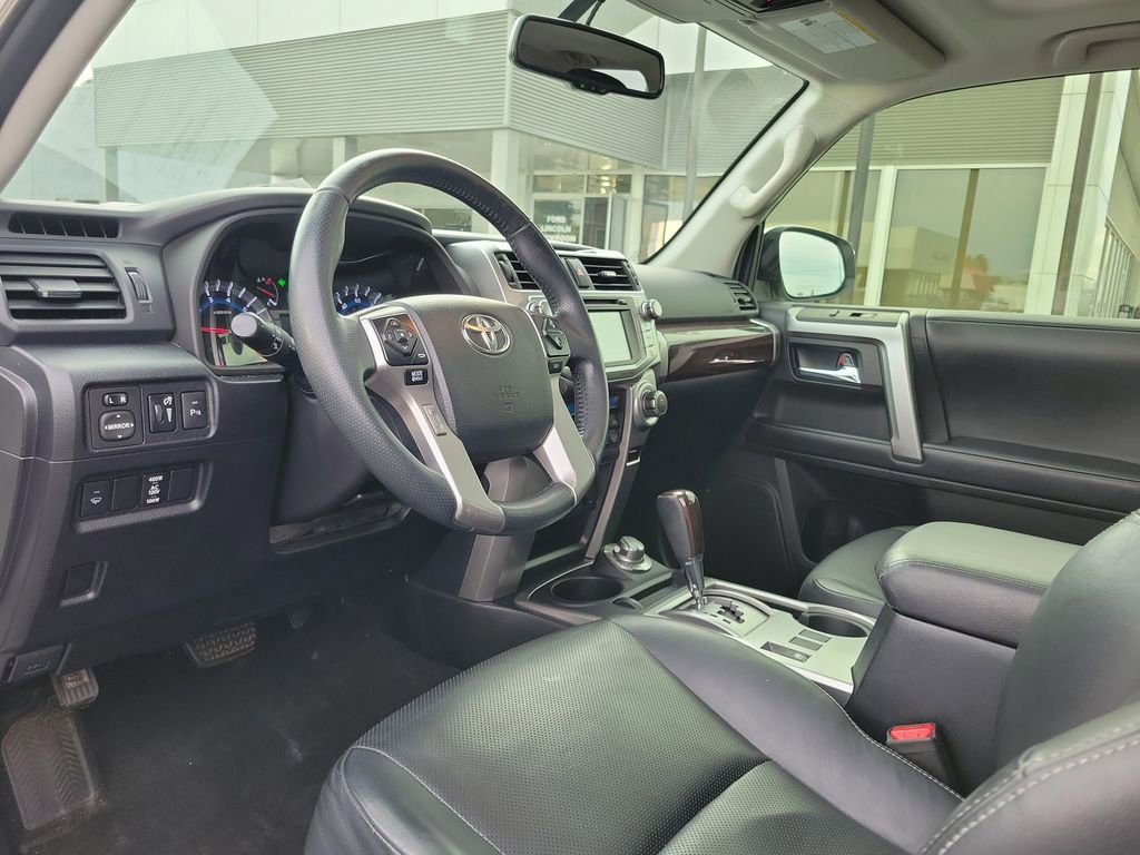 Used 2018 Toyota 4Runner Limited image 21