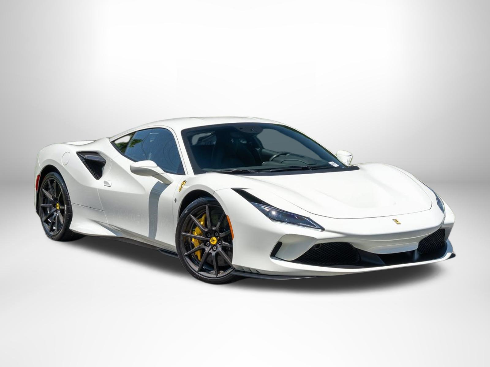 Used 2022 Ferrari F8 Tributo RWD image 1