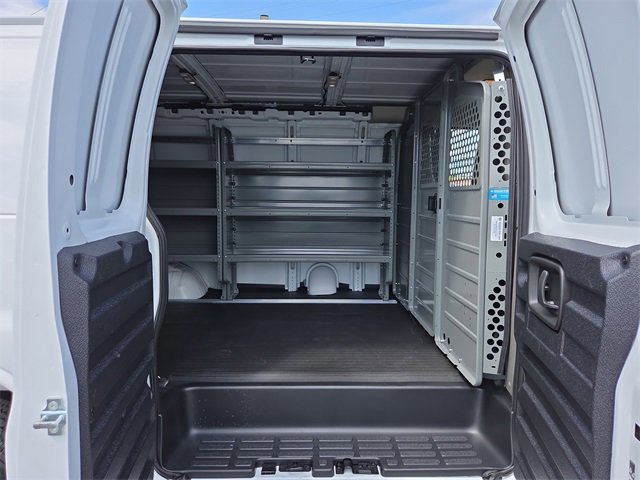 New 2025 Chevrolet Express 2500 WT w/ Driver Convenience Package image 15