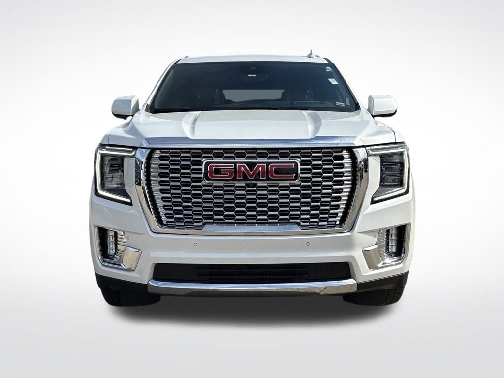 Used 2023 GMC Yukon XL Denali Ultimate image 10