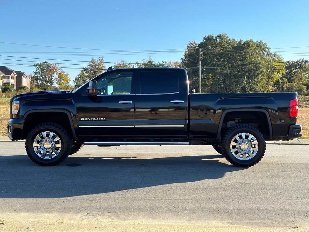 Used 2019 GMC Sierra 2500 Denali w/ Duramax Plus Package image 7