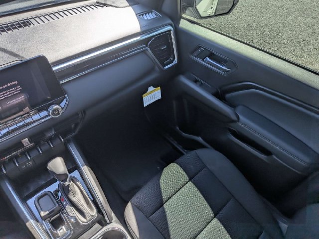 New 2026 GMC Canyon Elevation w/ Convenience Package RWD image 17