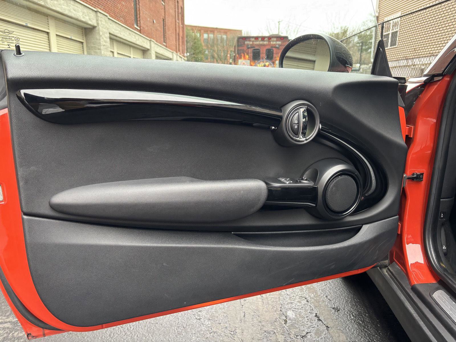 Used 2019 MINI Cooper S image 10