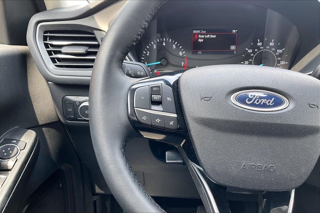 Used 2022 Ford Escape SEL AWD/4WD image 17