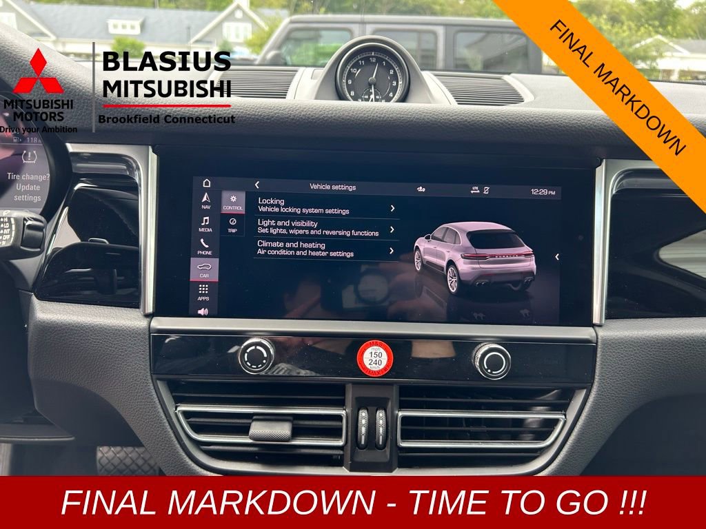 Used 2022 Porsche Macan image 82