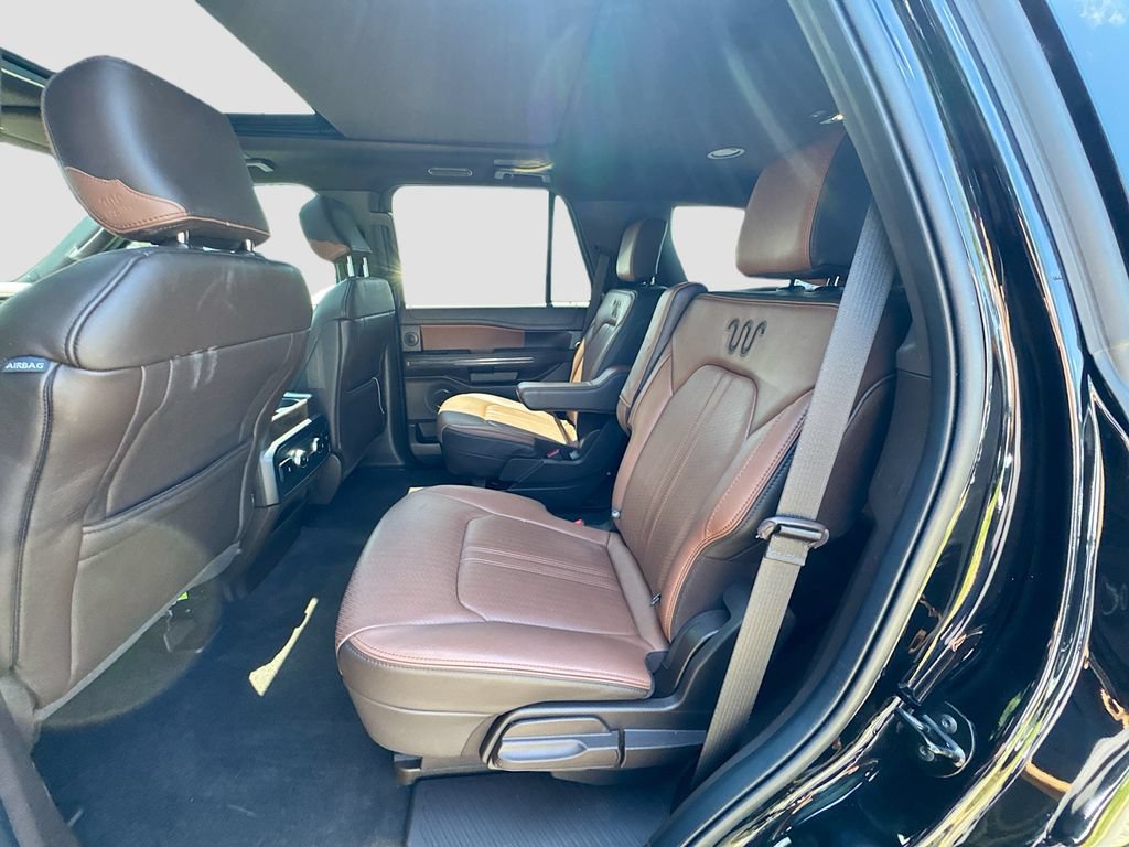 Used 2023 Ford Expedition King Ranch AWD/4WD image 27