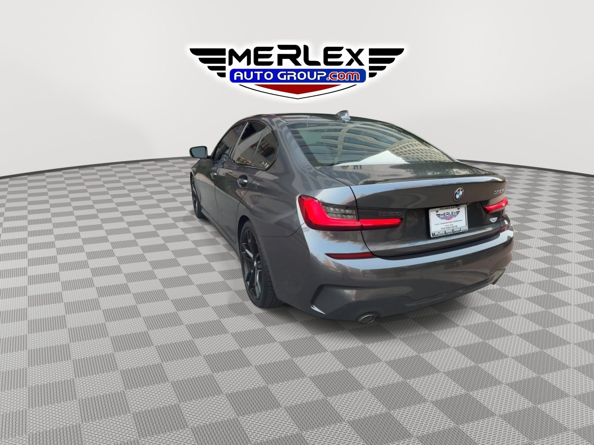 Used 2021 BMW 330i Sedan w/ M Sport Package RWD image 6
