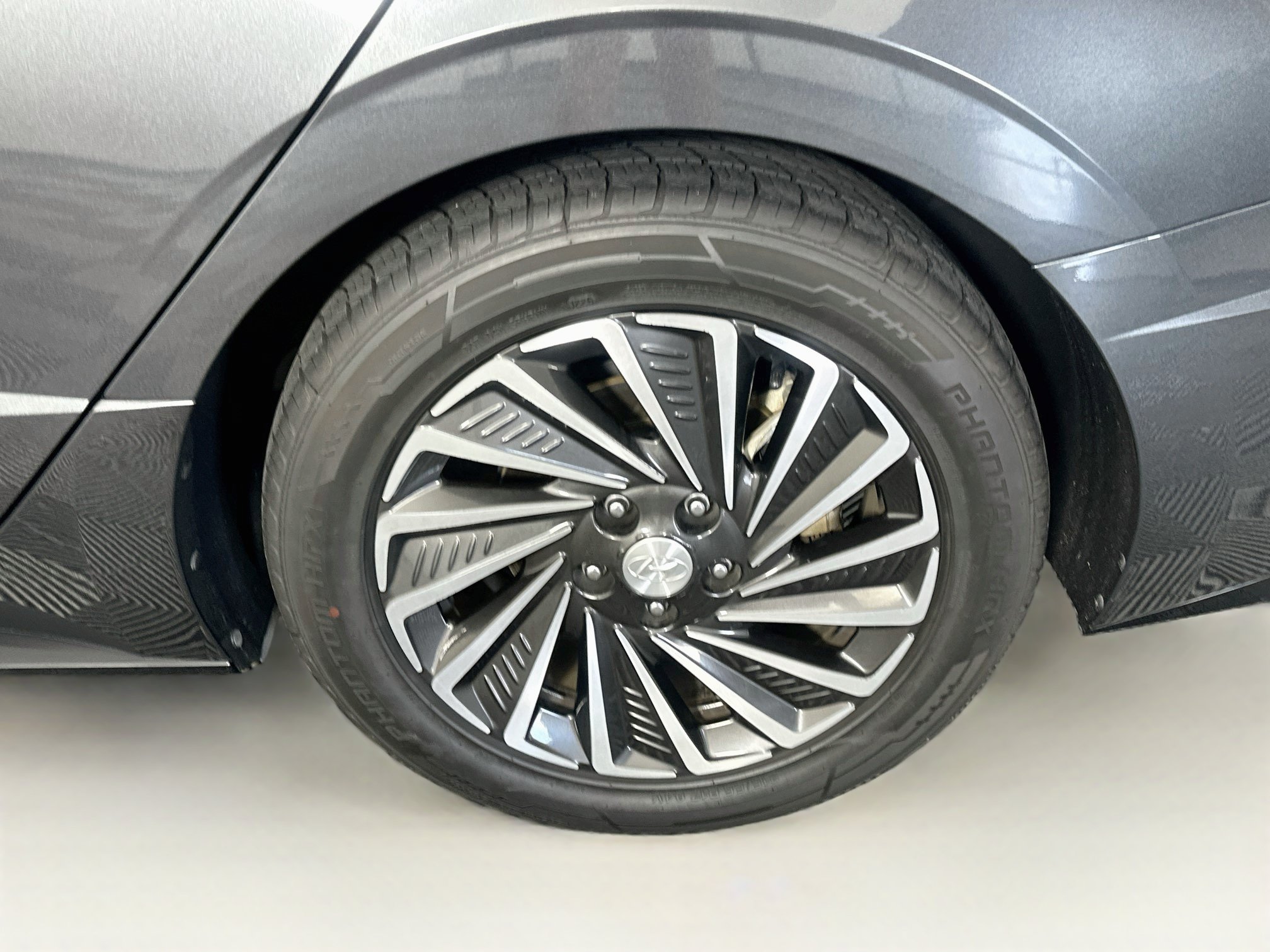 Used 2022 Hyundai Sonata Limited FWD image 11