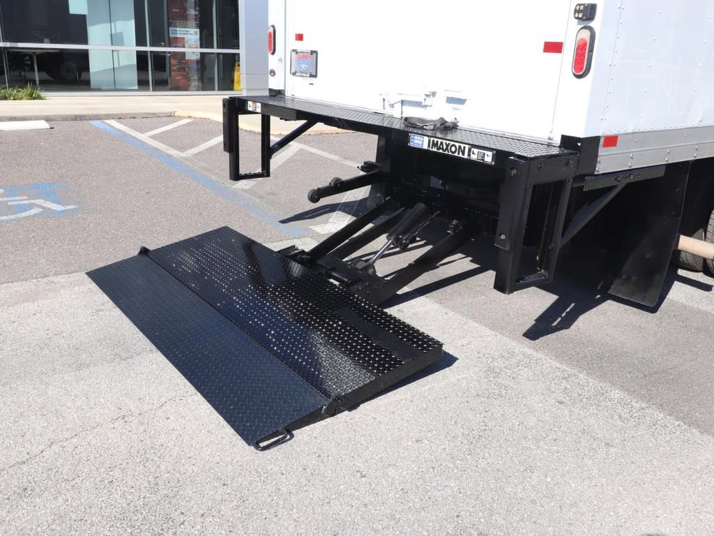 Certified 2024 Ford E-450 and Econoline 450 Super Duty w/ Power Windows & Locks Group image 6