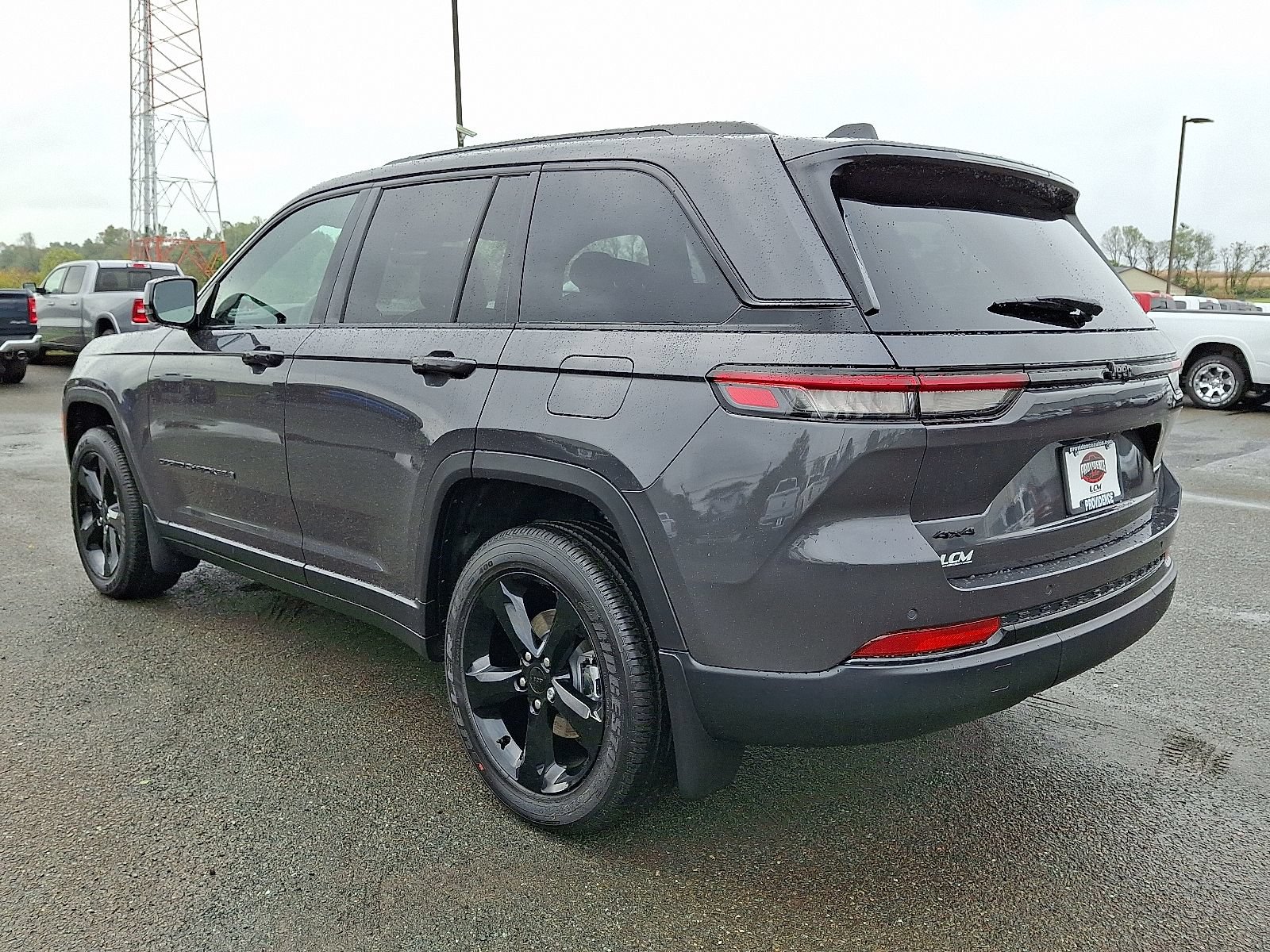 New 2025 Jeep Grand Cherokee Altitude AWD/4WD image 3