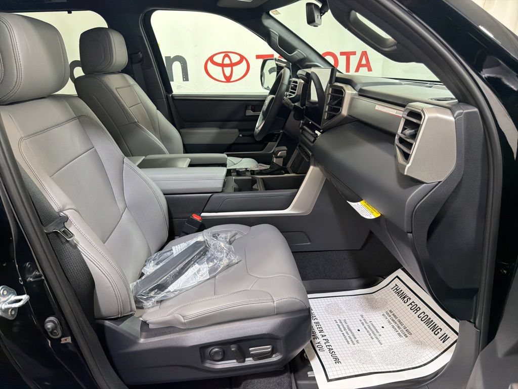 Used 2026 Toyota Sequoia Limited AWD/4WD image 10