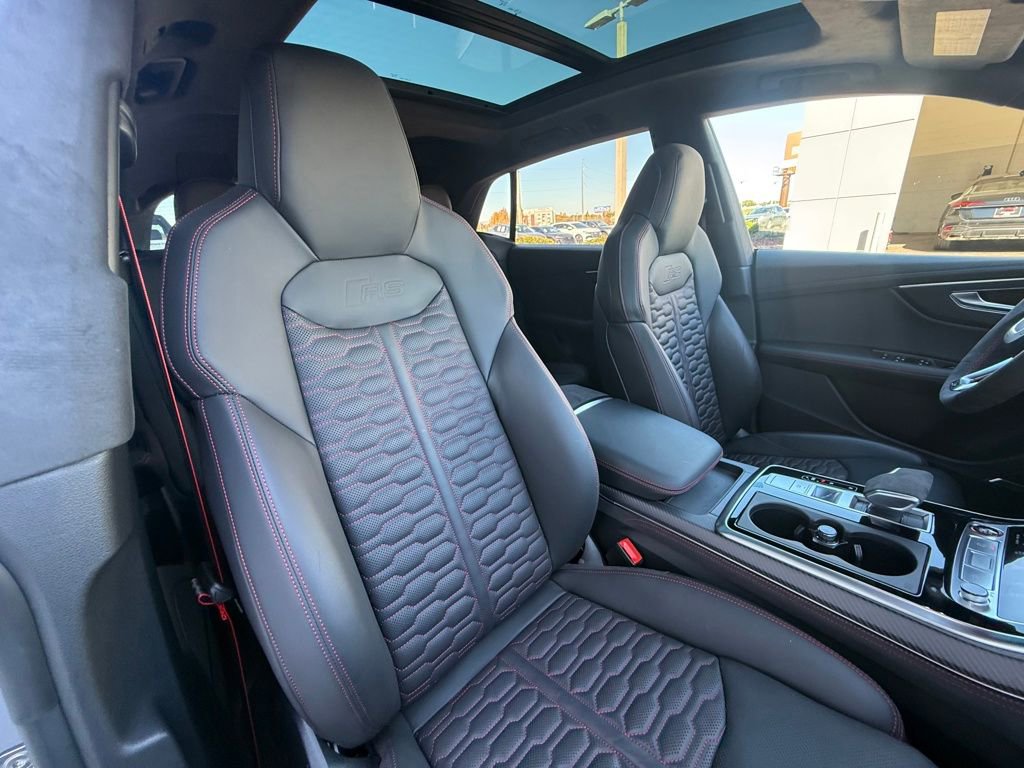 Used 2024 Audi RS Q8 w/ Black Optic Package image 65