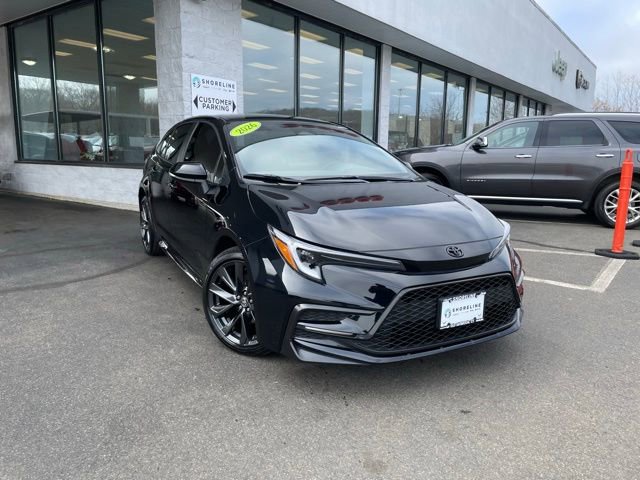 Used 2026 Toyota Corolla SE image 3