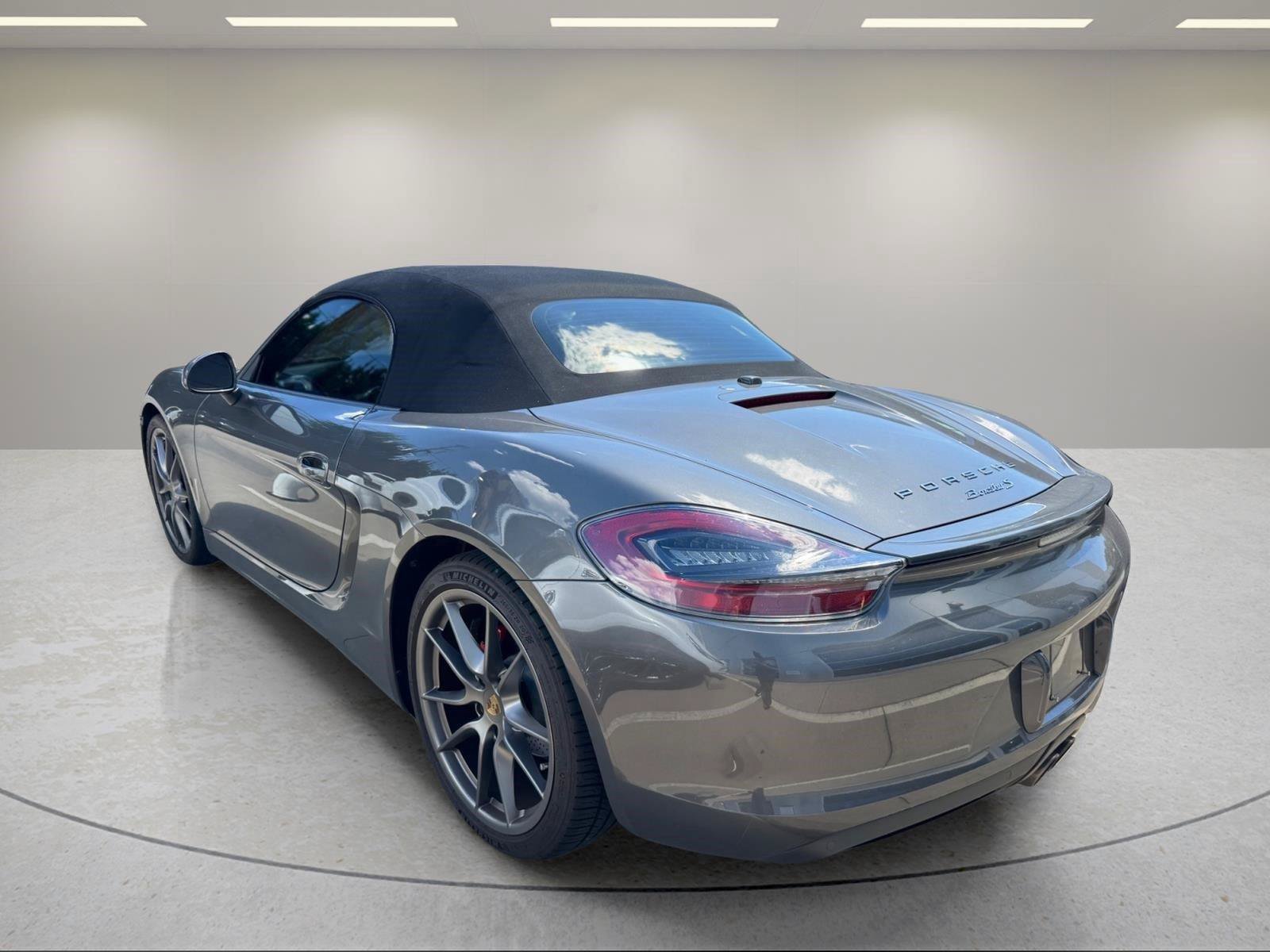 Used 2016 Porsche Boxster S RWD image 5