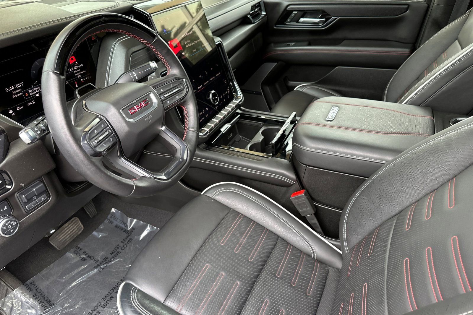 Certified 2025 GMC Yukon AT4 Ultimate image 10