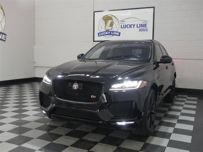 Used 2019 Jaguar F-PACE S image 4