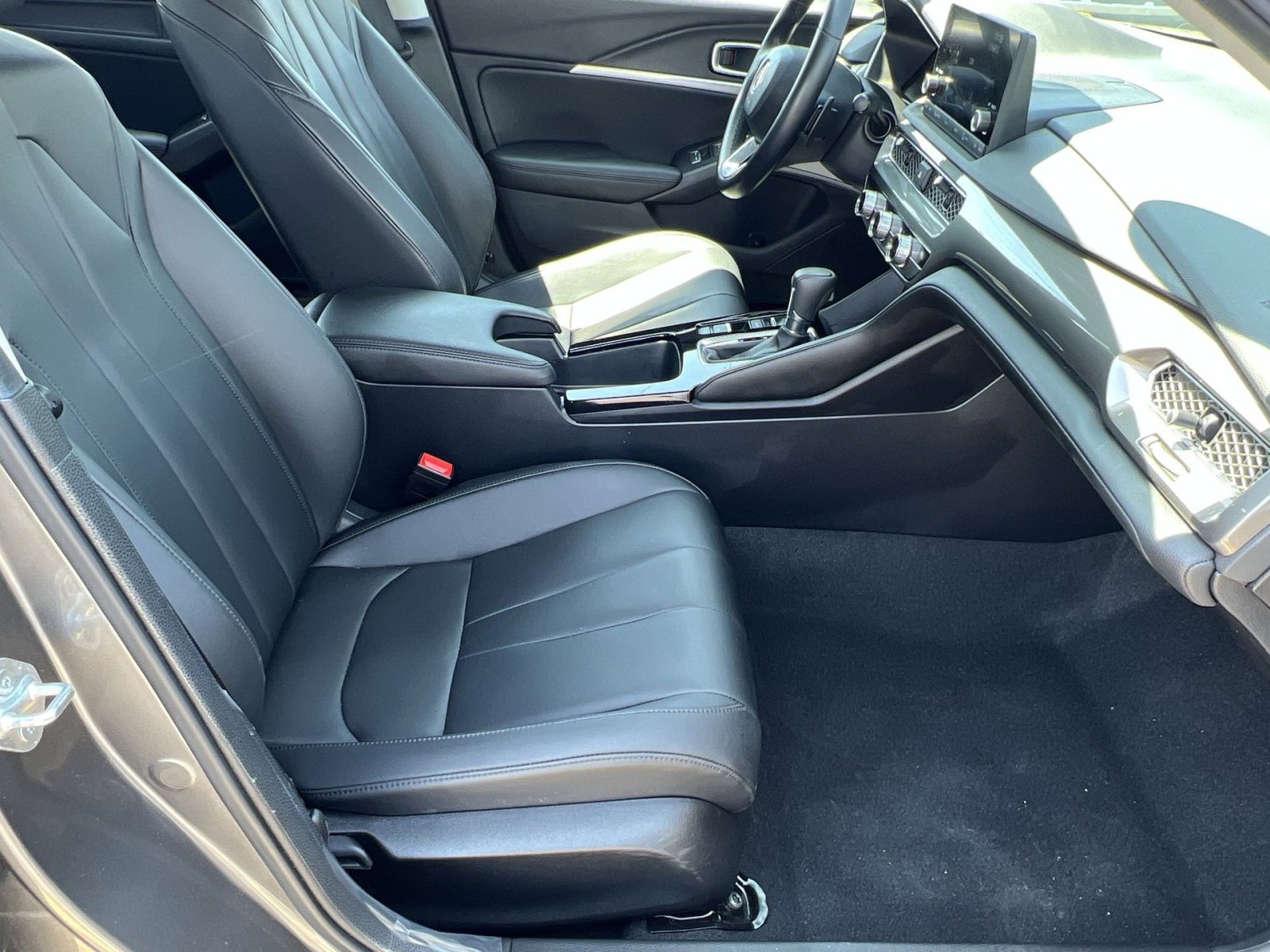 Certified 2024 Acura Integra FWD image 30