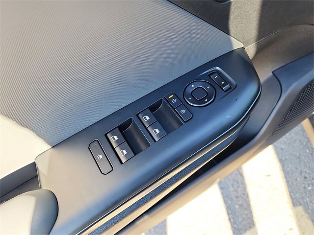 New 2025 Kia K4 LXS image 10