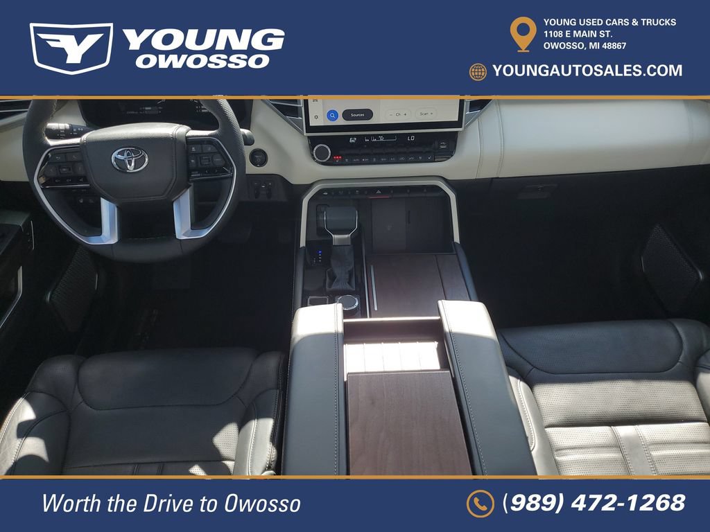 Used 2025 Toyota Sequoia Capstone AWD/4WD image 31