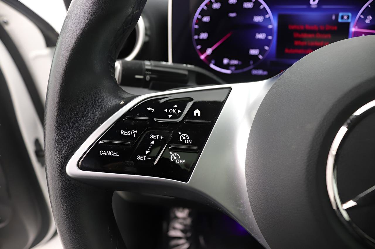 Used 2024 Mercedes-Benz C 300 Sedan image 9