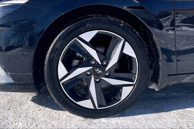 Certified 2023 Hyundai Elantra Limited image 10