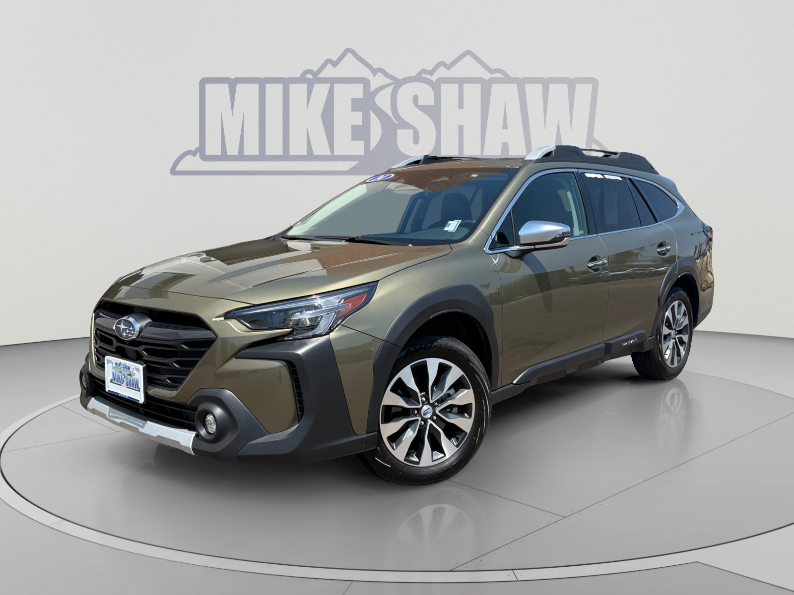Used 2024 Subaru Outback Touring XT AWD/4WD image 1
