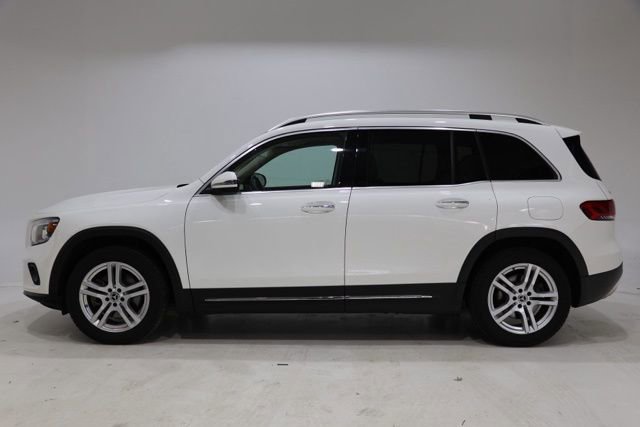 Used 2022 Mercedes-Benz GLB 250 4MATIC image 4