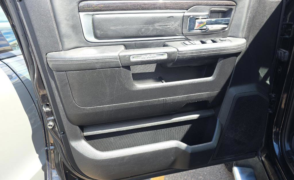 Used 2016 RAM 2500 Limited AWD/4WD image 16
