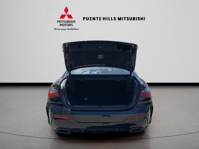 Used 2024 BMW M440i Coupe RWD image 9