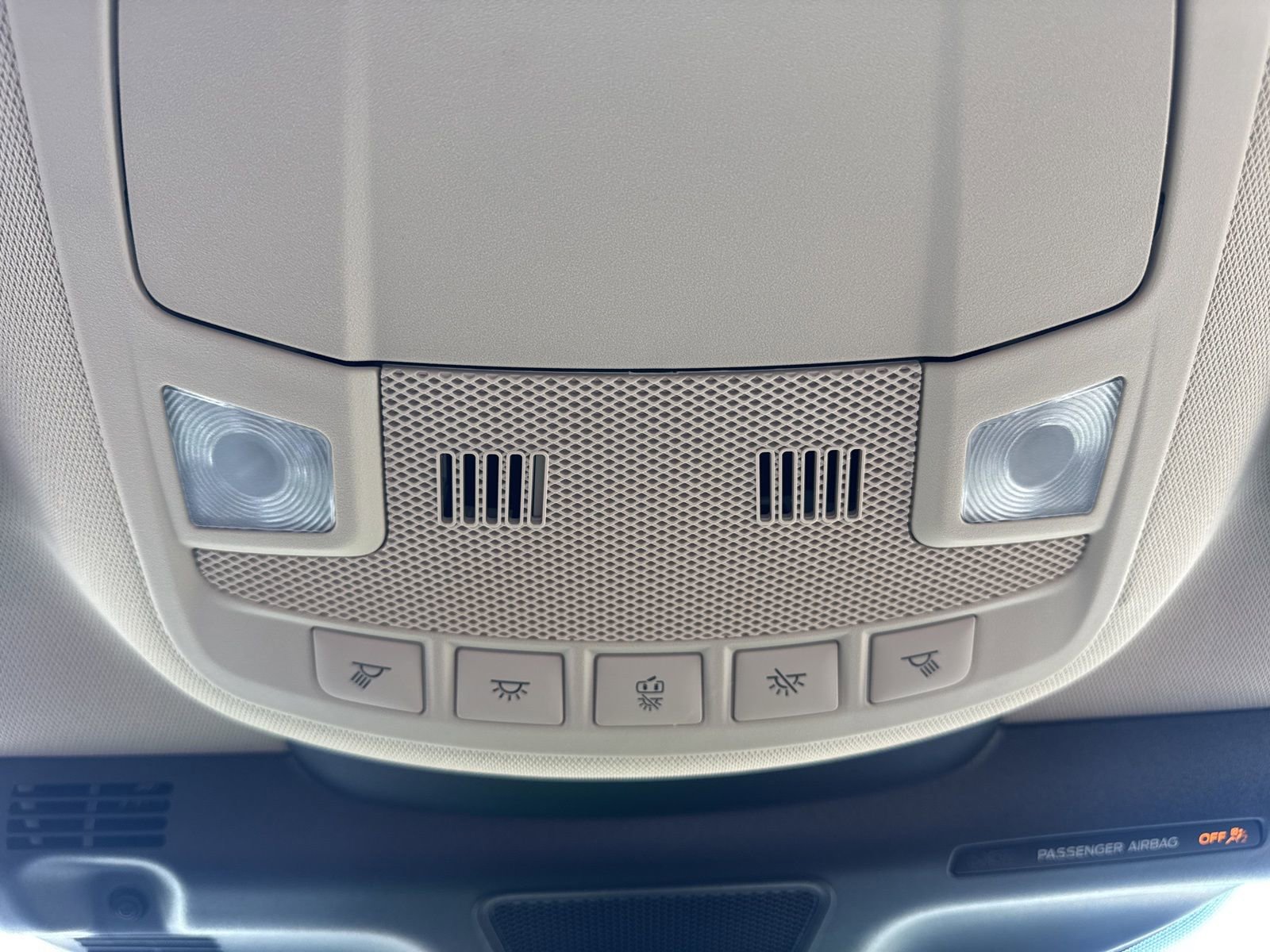 Used 2023 Lincoln Nautilus FWD w/ Premium Package image 31