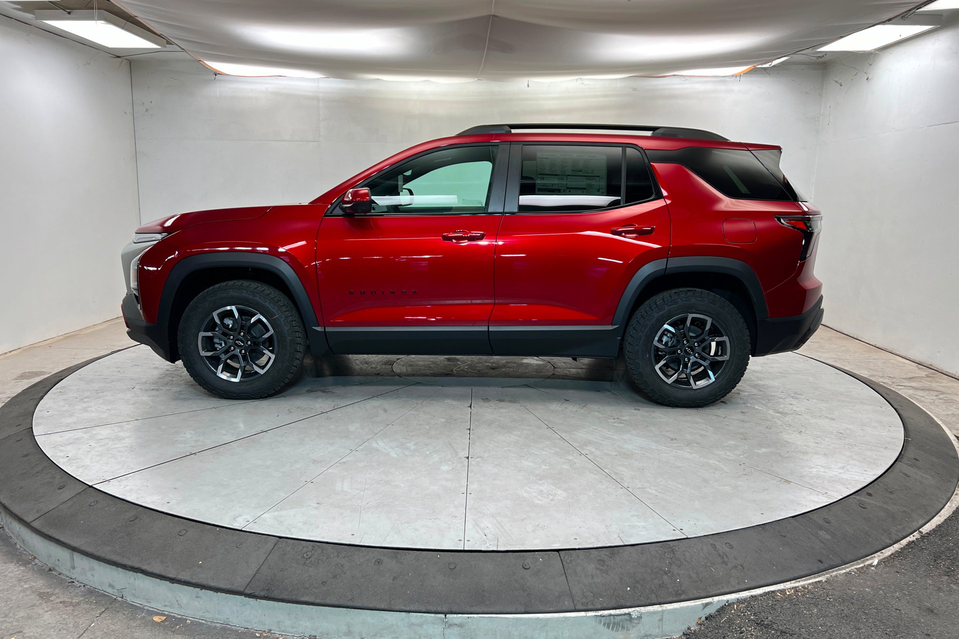 New 2026 Chevrolet Equinox ACTIV w/ Convenience Package III image 2