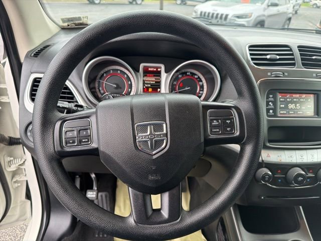 Used 2020 Dodge Journey SE FWD image 17