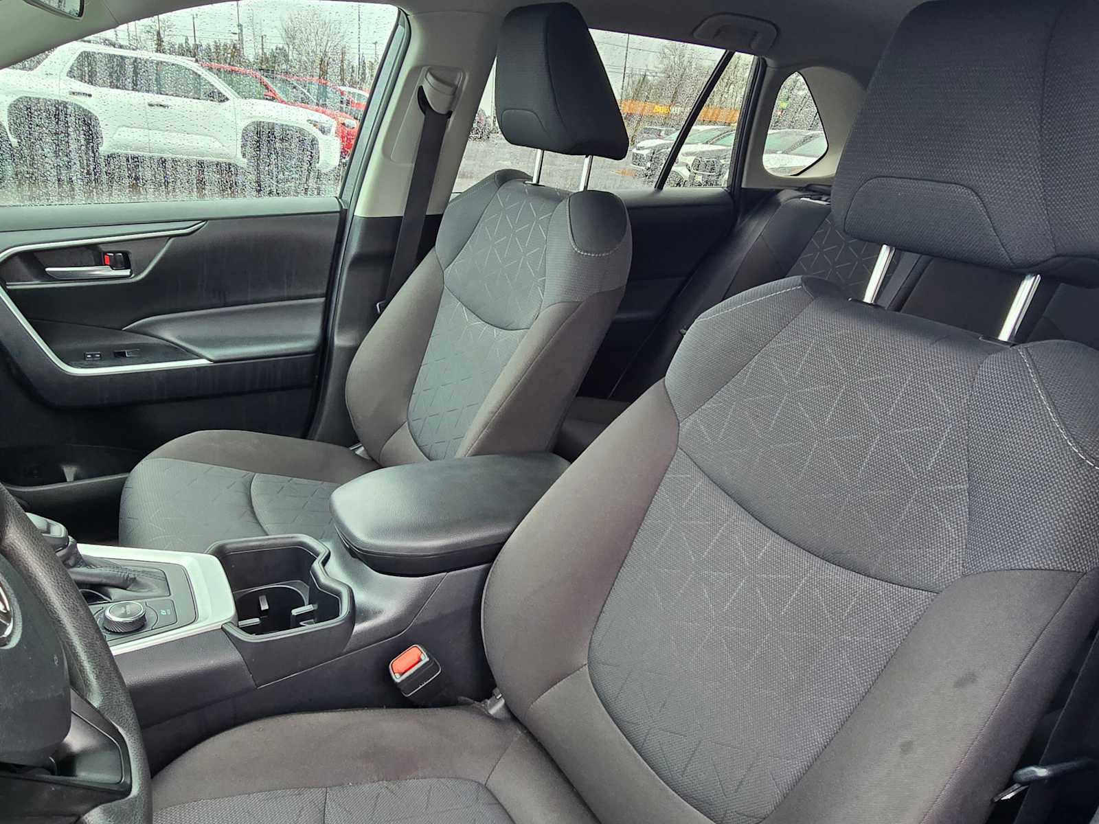 Used 2025 Toyota RAV4 XLE image 23