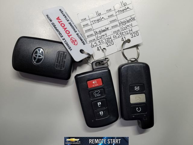 Used 2016 Toyota Highlander XLE image 12