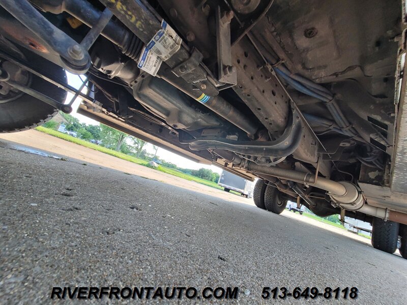Used 2001 Ford F350 4x4 Regular Cab DRW Super Duty image 7