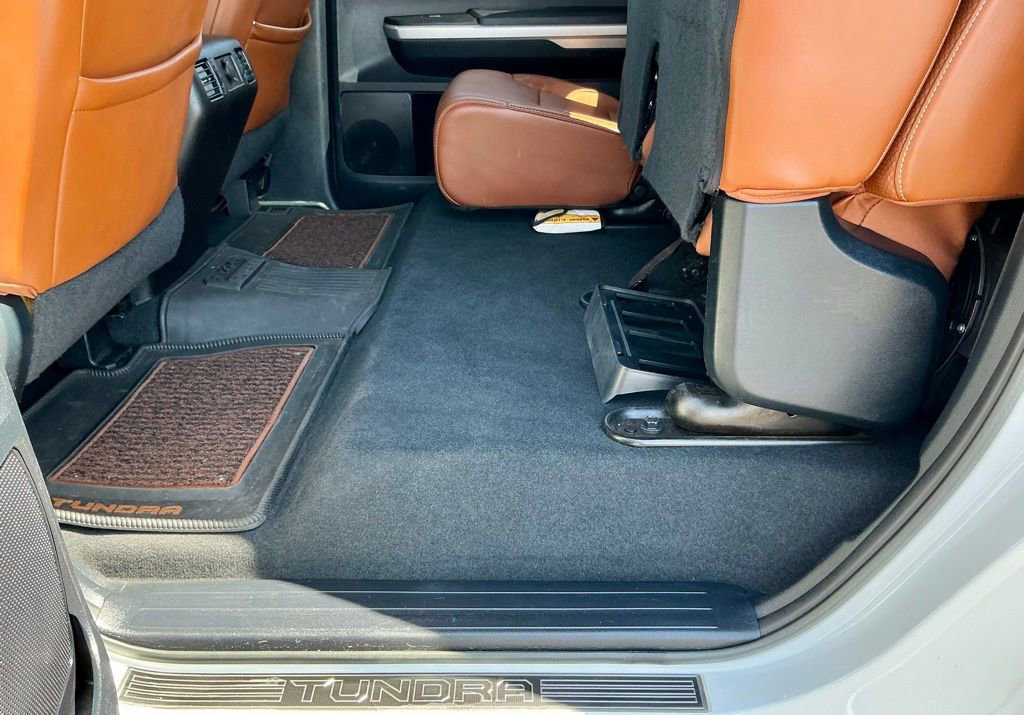 Used 2014 Toyota Tundra 1794 Edition image 29
