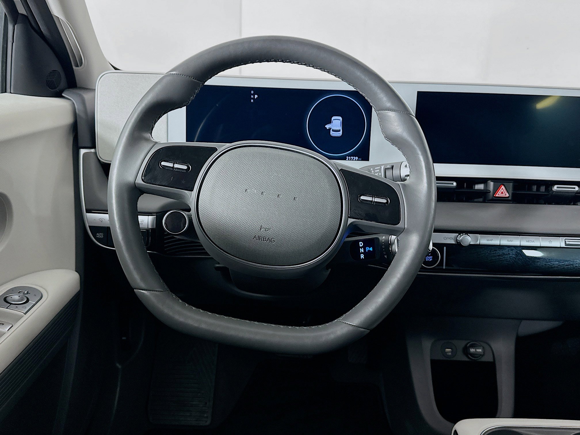 Used 2024 Hyundai Ioniq 5 SEL image 18