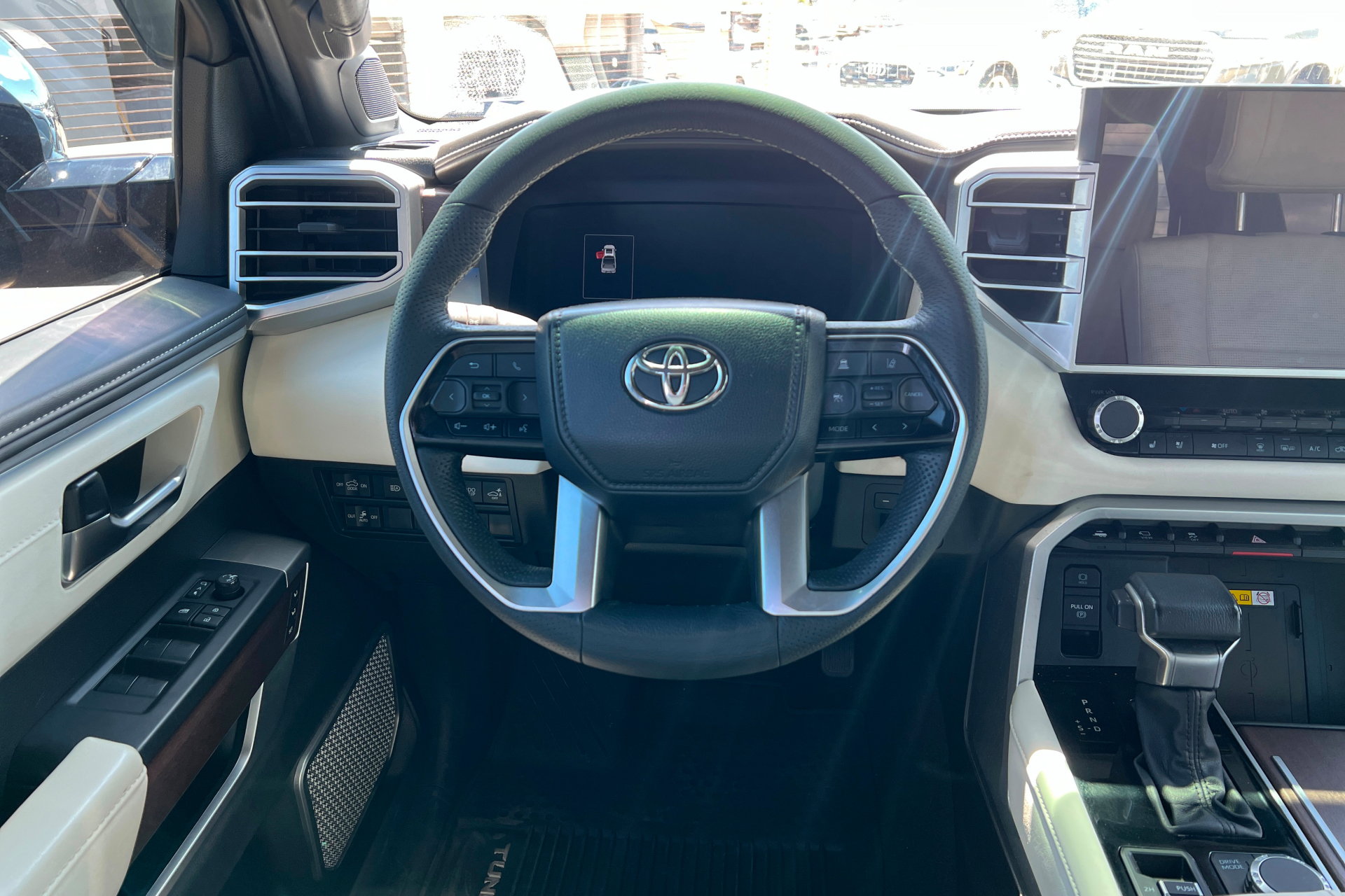 Used 2023 Toyota Tundra Capstone AWD/4WD image 13