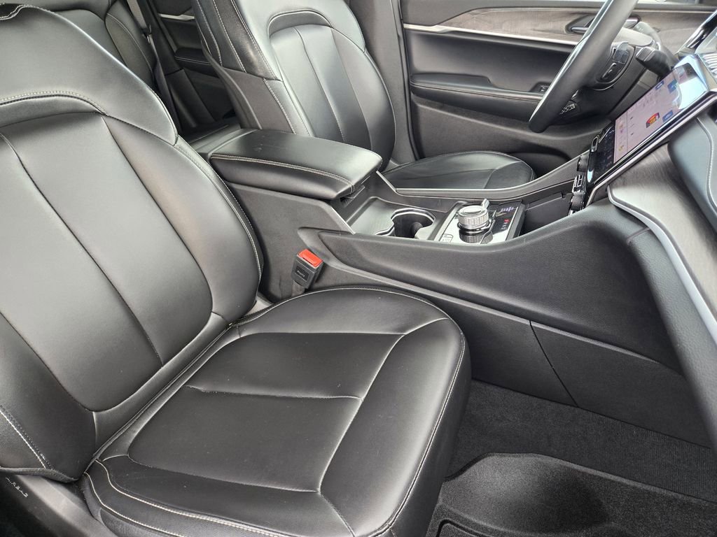 Used 2024 Jeep Grand Cherokee Limited 4xe image 10