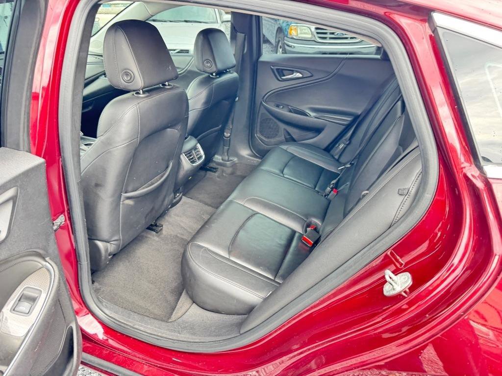 Used 2016 Chevrolet Malibu LT w/ Leather Package image 16